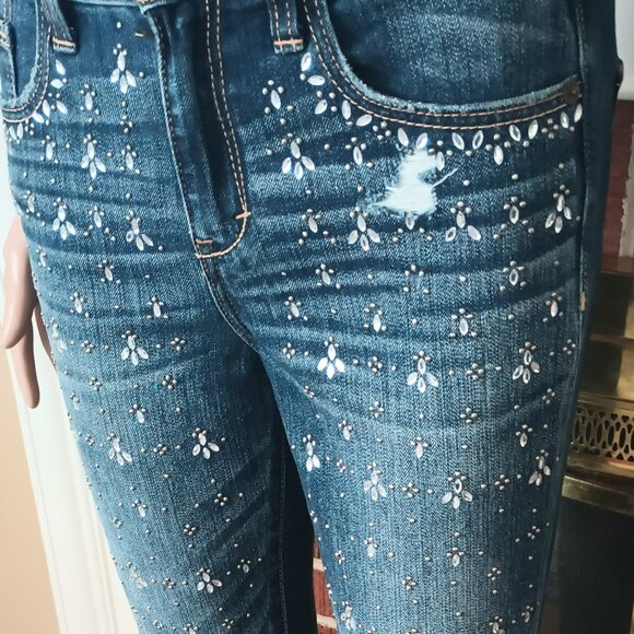 Abercrombie & Fitch Distressed Skinny Jeans 2 Embellished Mid Rise Pants - Picture 7 of 13